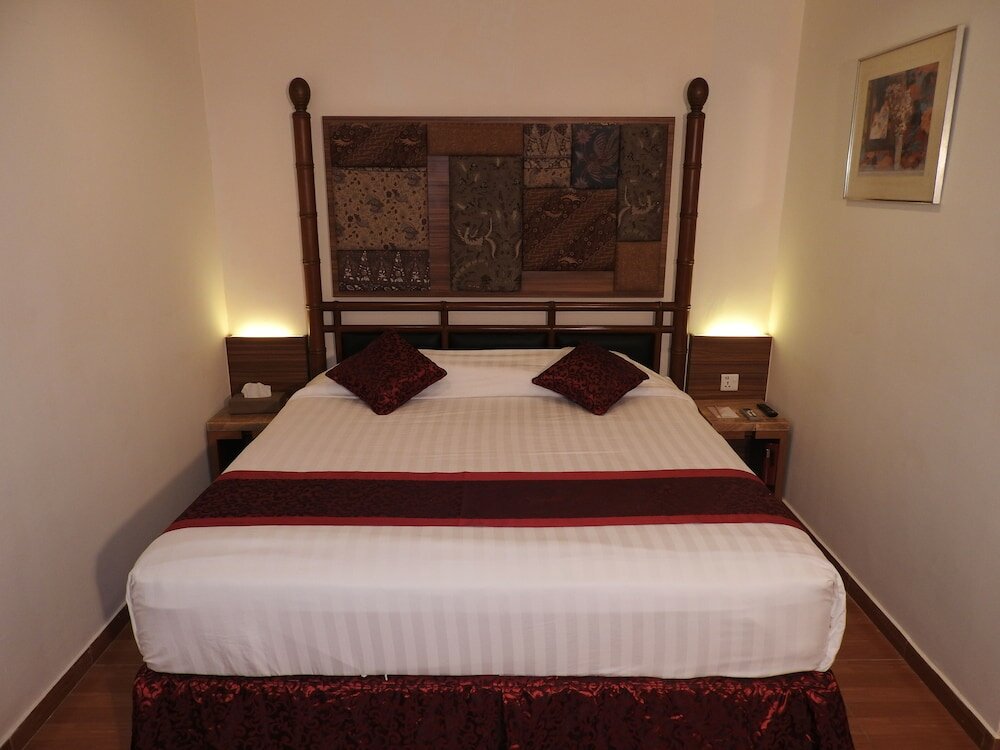 Фото Crown Vista Hotel