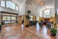 Фото Holiday Inn Express Hotel & Suites Manteca, an Ihg Hotel