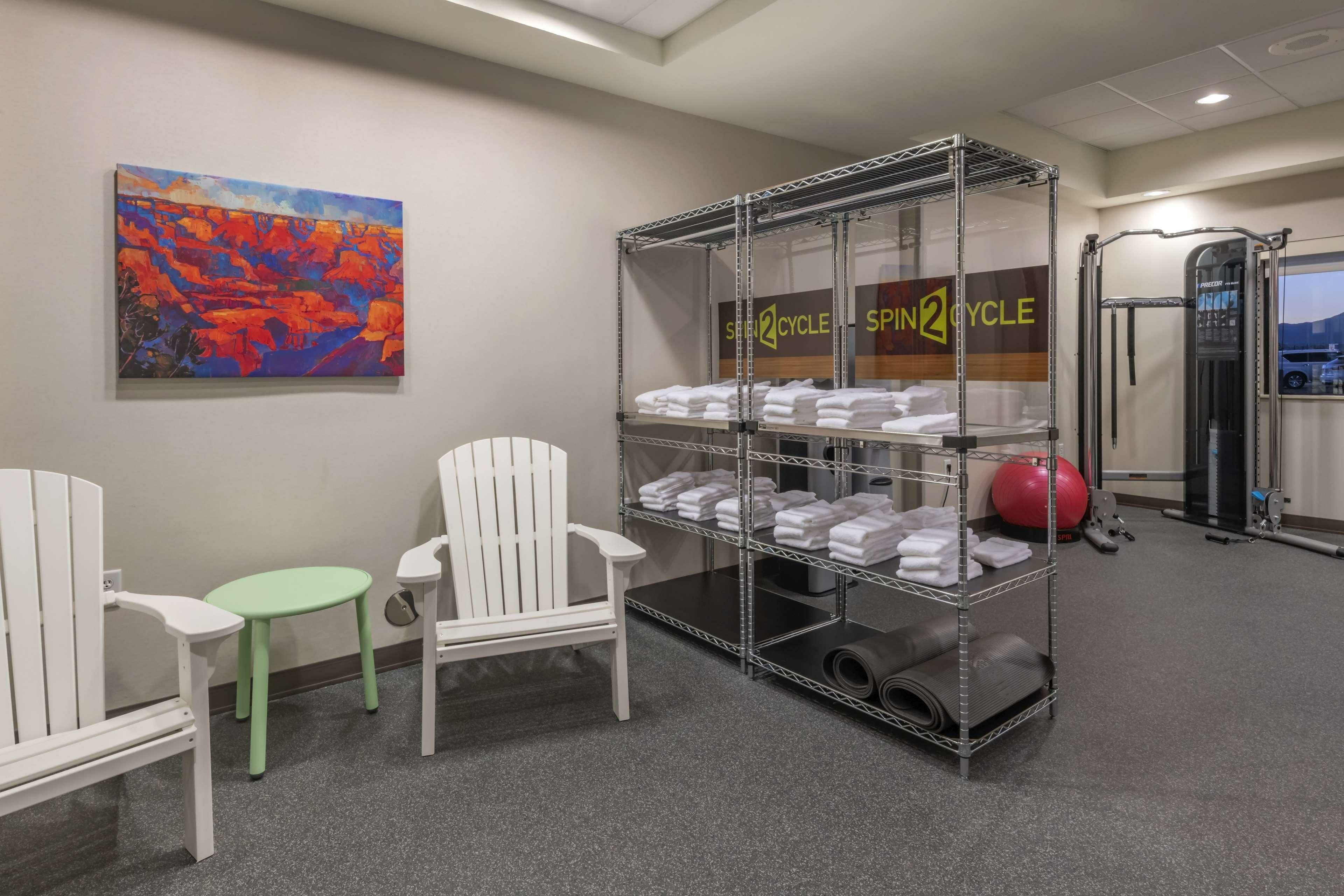 Фото Home2 Suites by Hilton Kingman