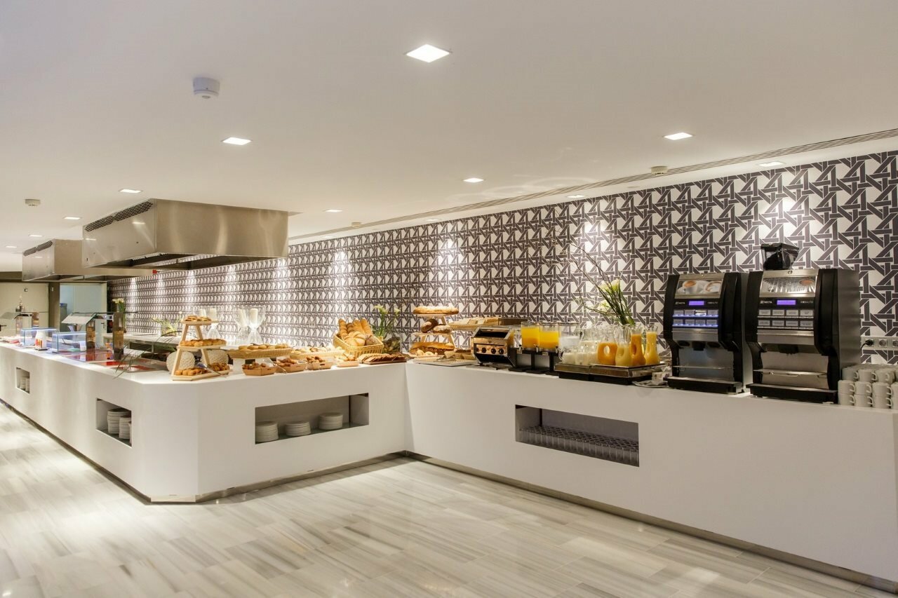 Фото Santa Monica Suites Hotel