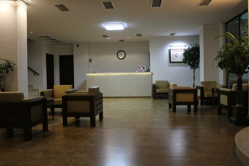 Фото Тбилотель