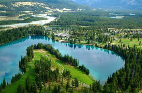 Гостиница Fairmont Jasper Park Lodge