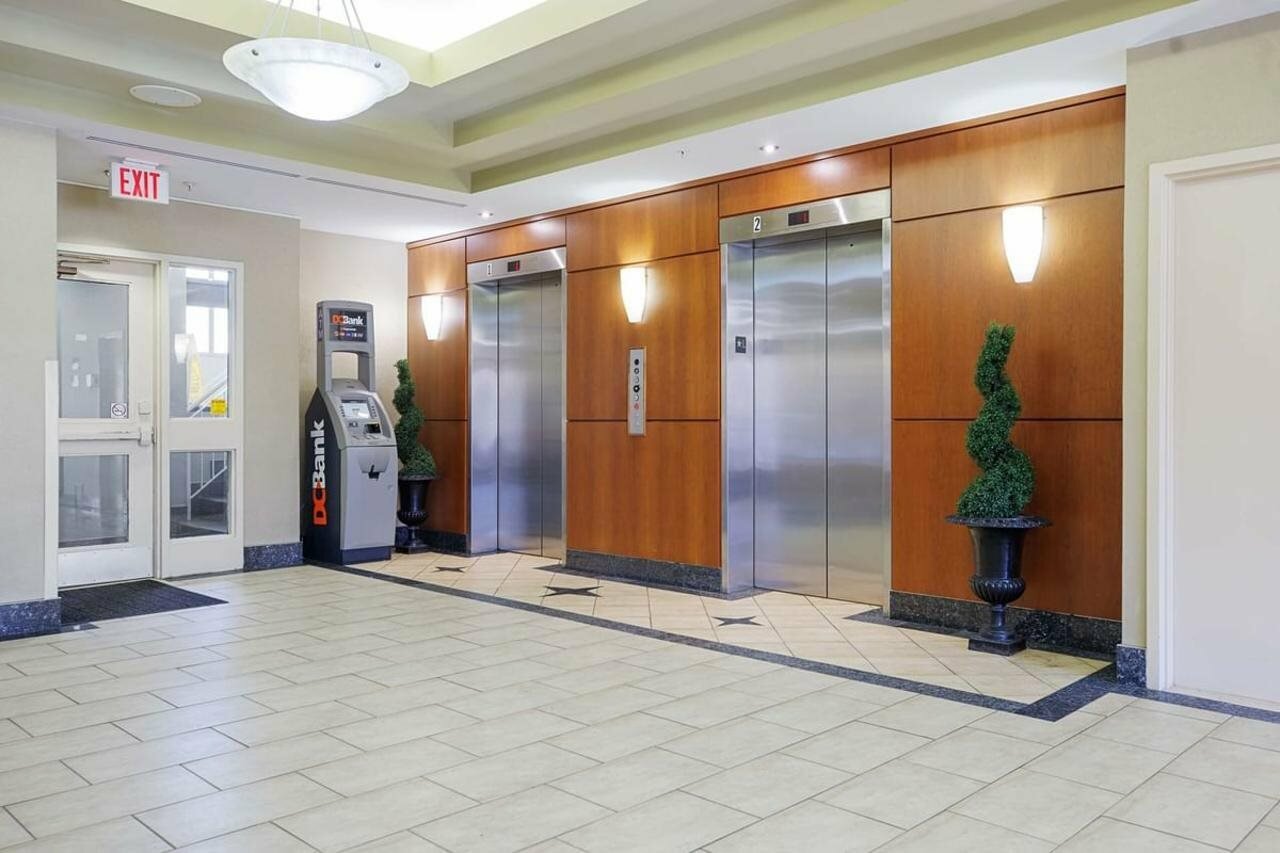 Фото Allure Hotel & Suites