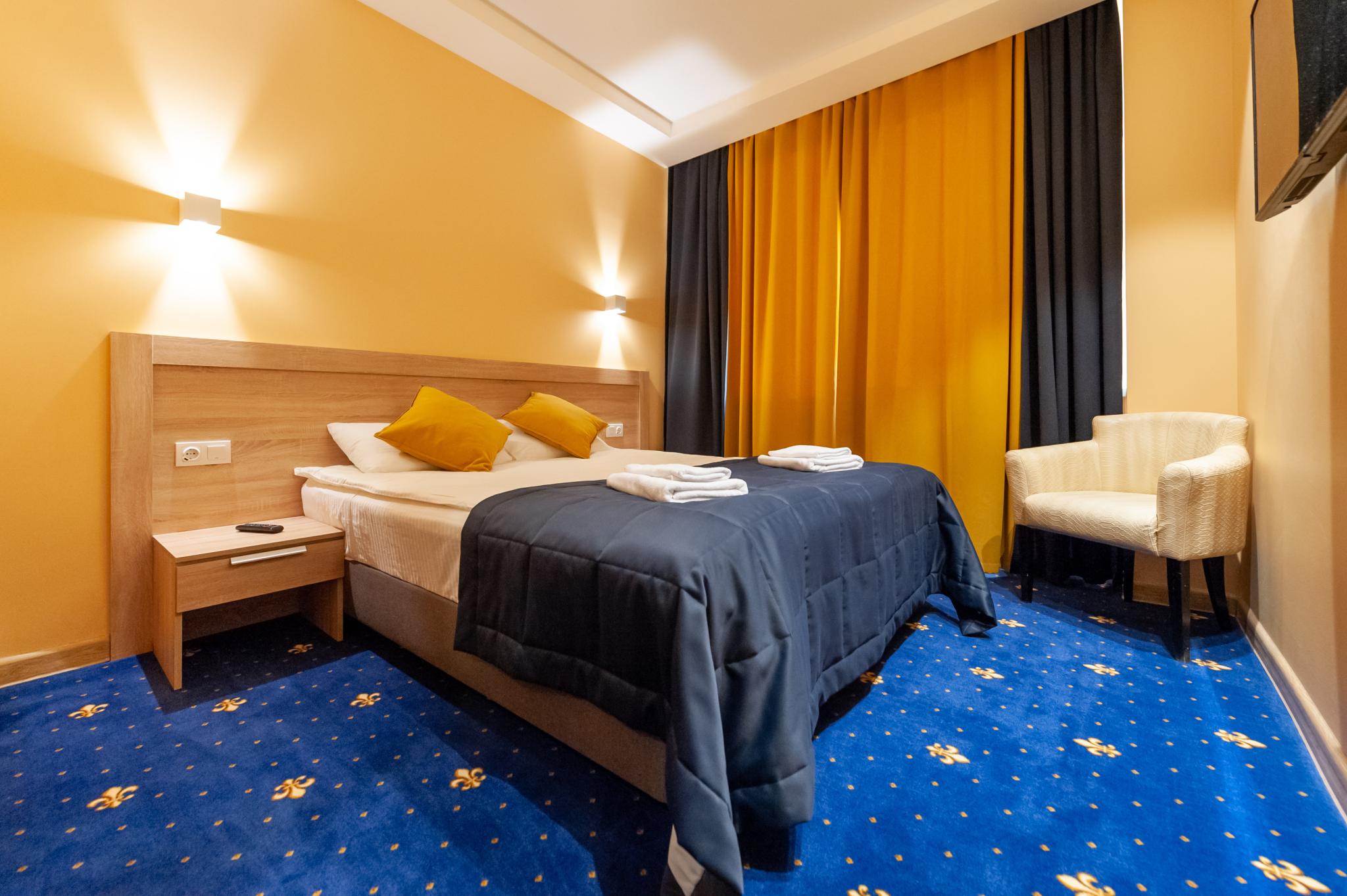 Фото отеля 2