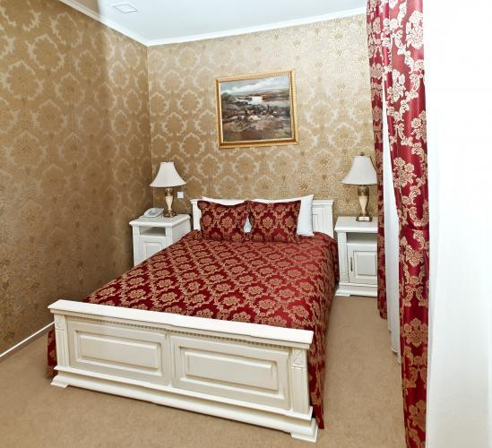 Фото Династия