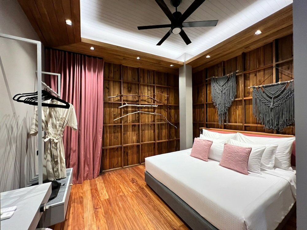 Фото Sealord Naithon Beach Phuket