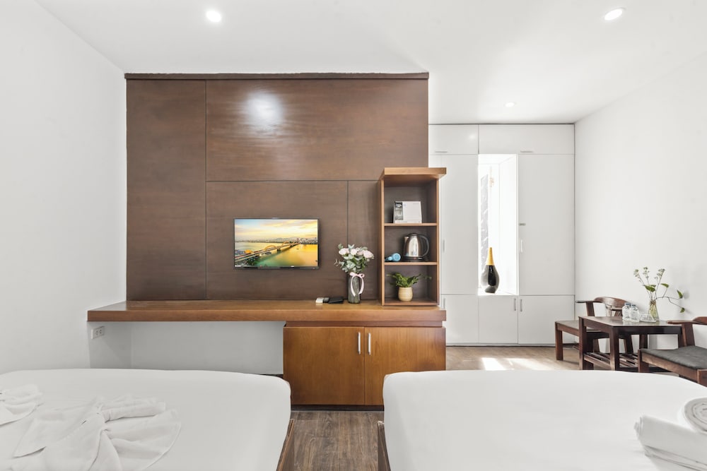 Фото The Happy House Hotel & Apartment