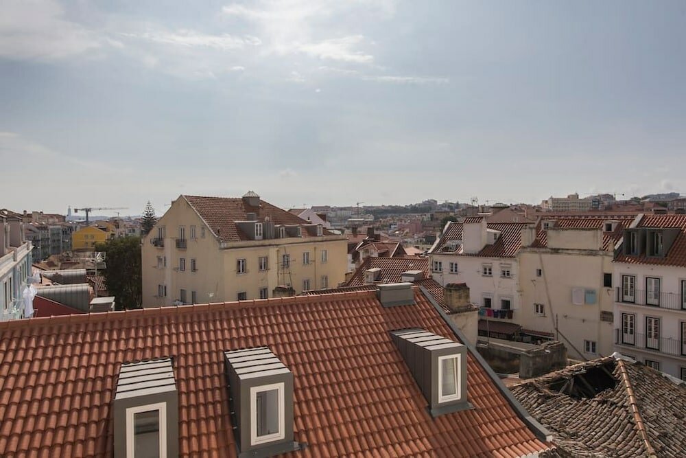 Фото Sunny Studio in City Center