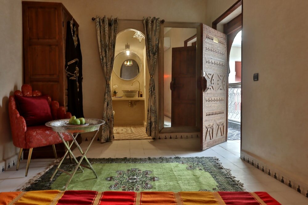 Фото Riad la fayette bed & breakfast