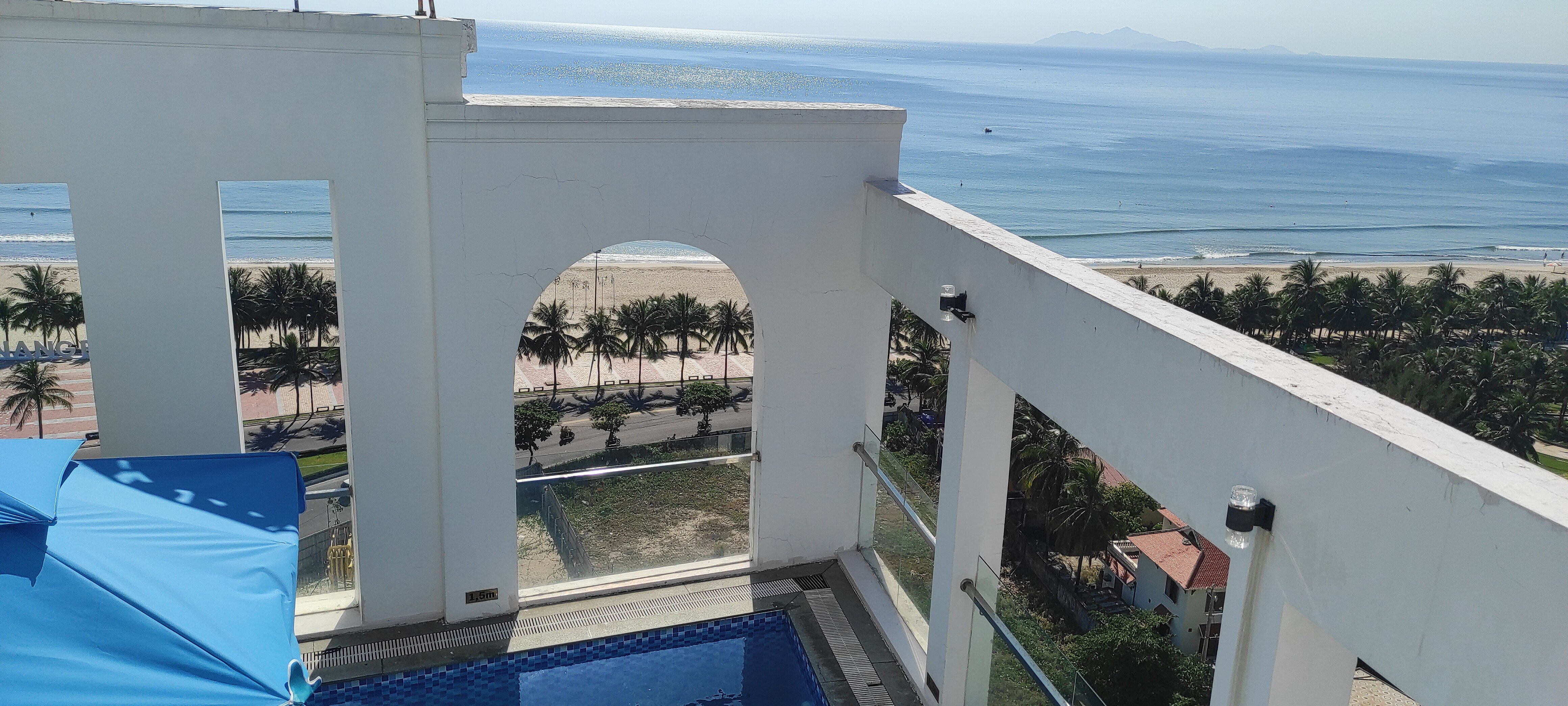 Фото Tuyet Son Hotel