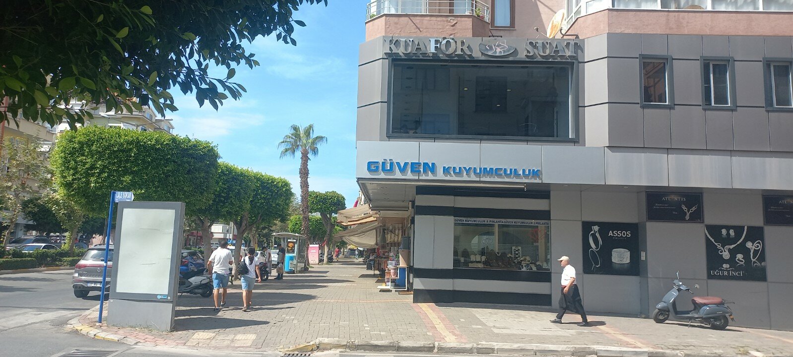 Kuafor Suat