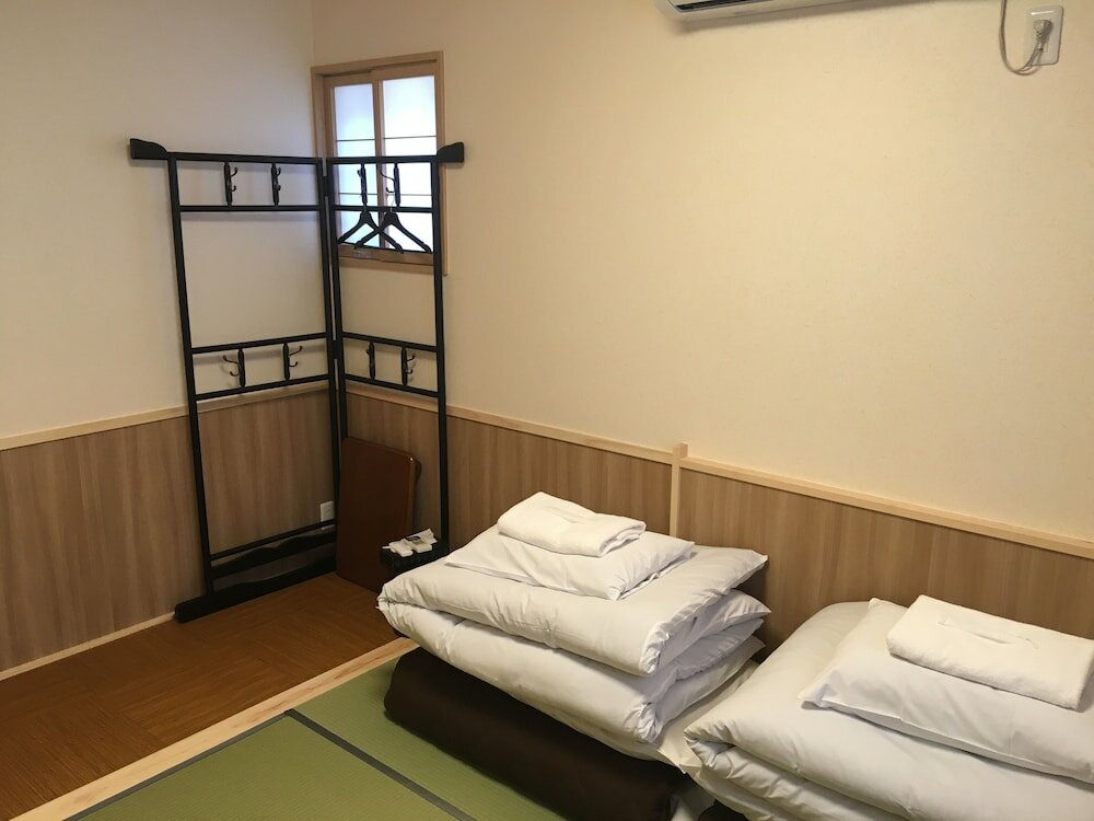 Фото Guesthouse Orange Cabin