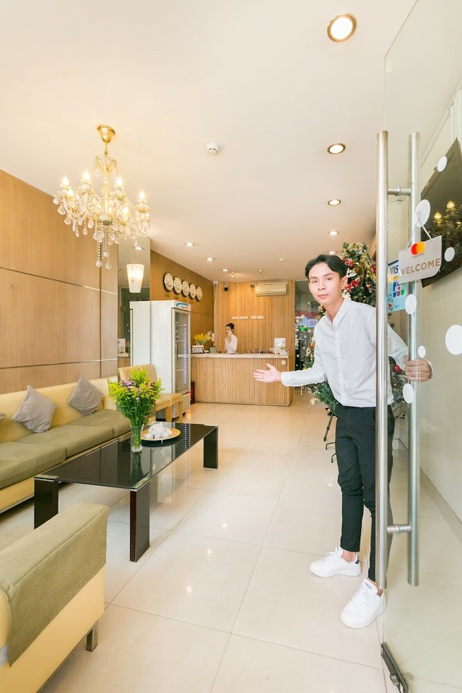 Фото Holiday Hotel