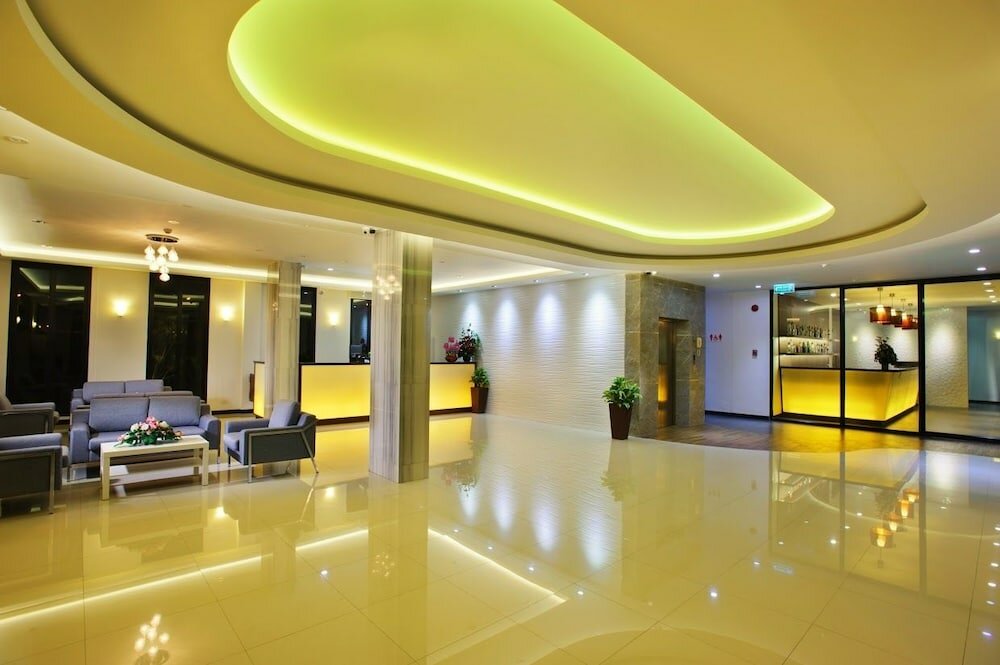 Фото Coco View Hotel