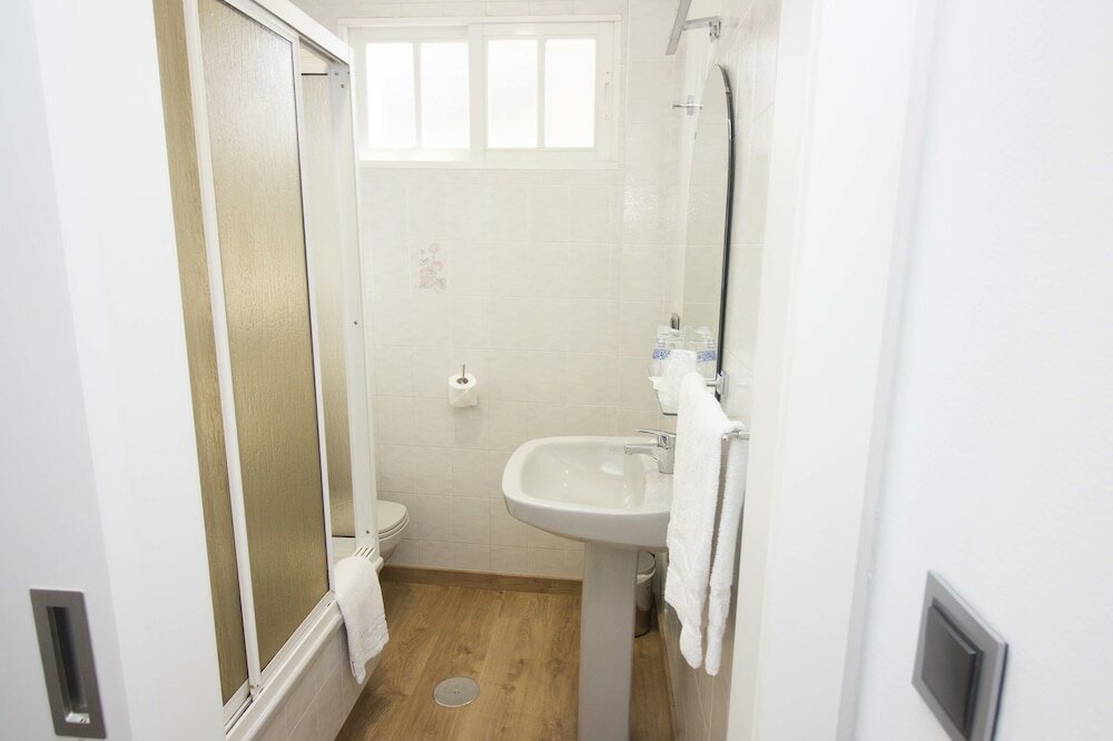 Фото Hotel Vilagarcia