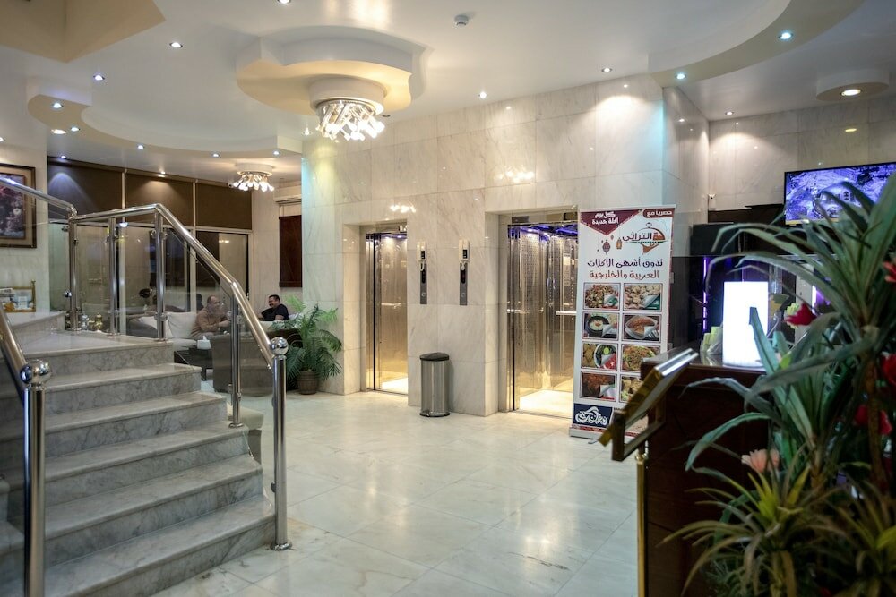 Фото Al Raha Hotel Suites