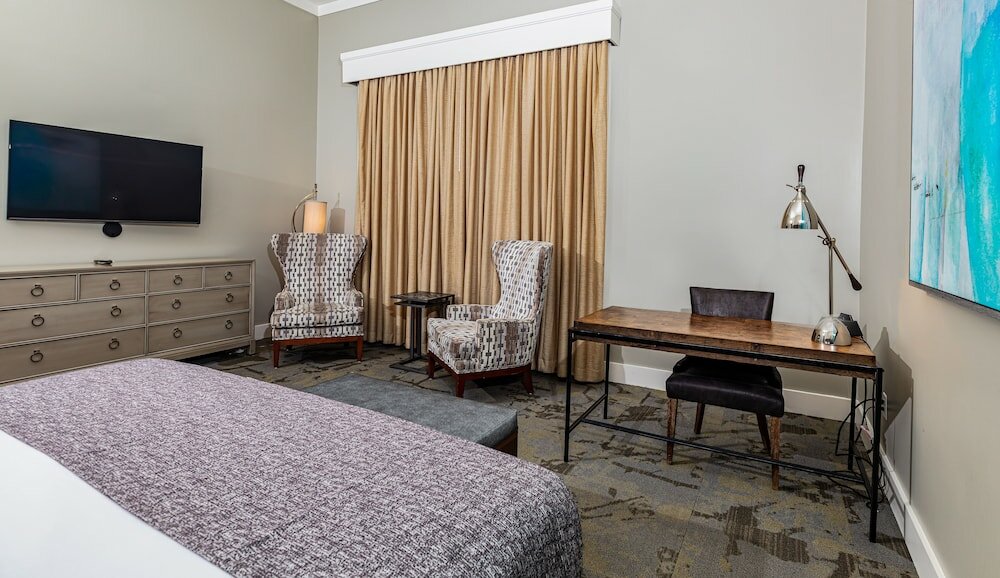 Фото The Inn at the Crossroads