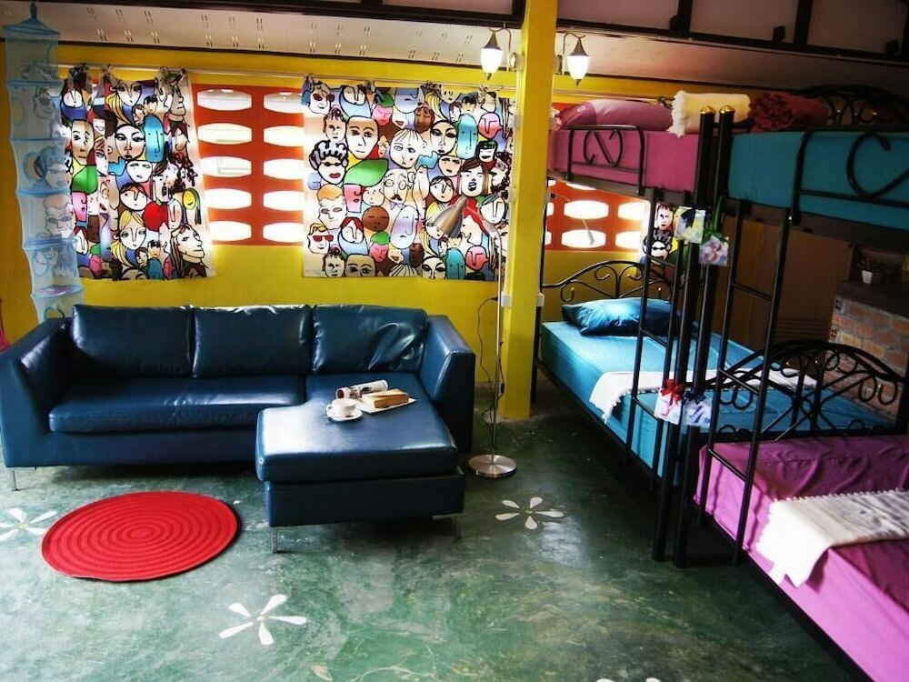 Фото Dorm Des Fleurs Hostel