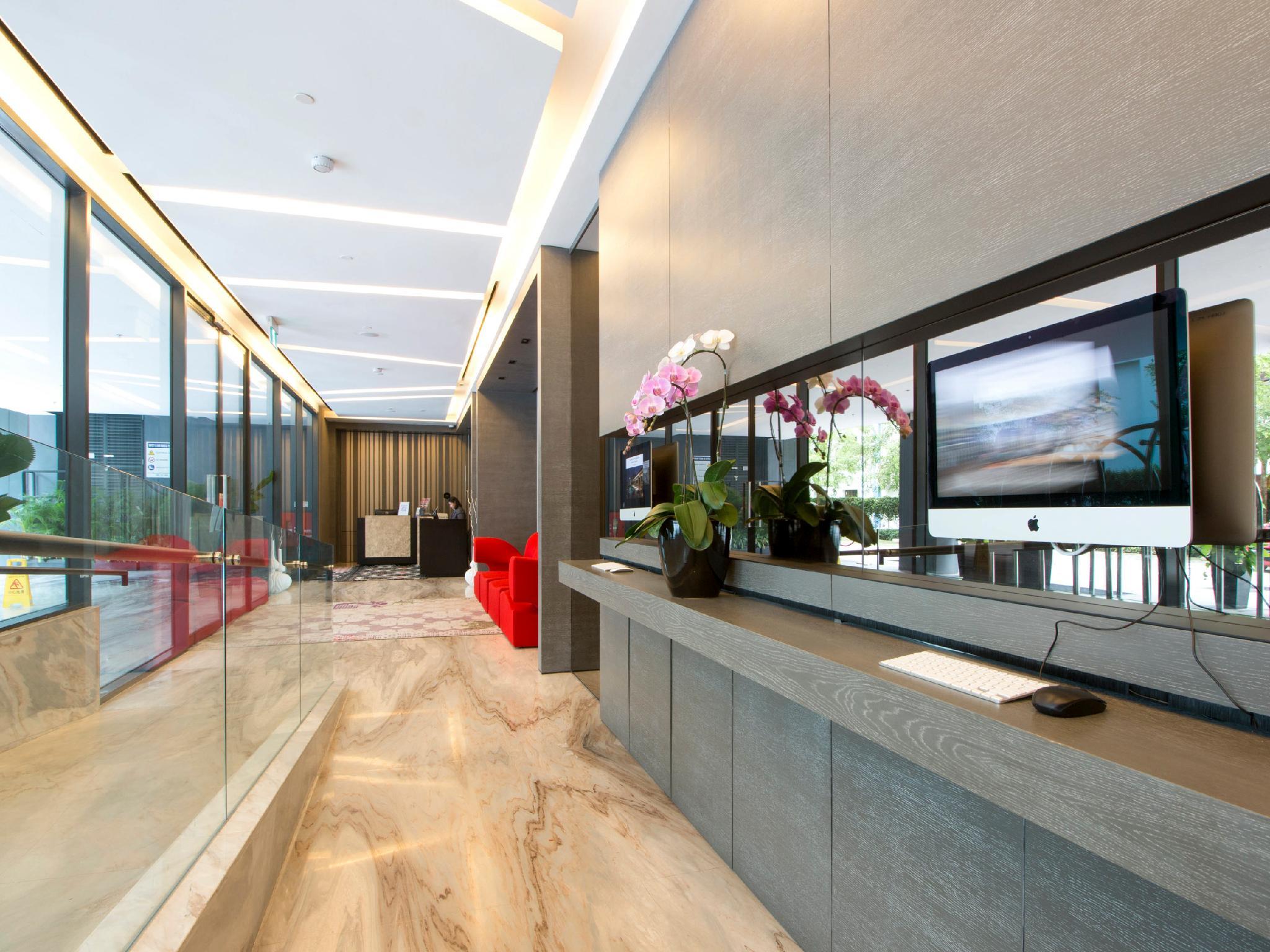 Фото Louis Kienne Serviced Residences