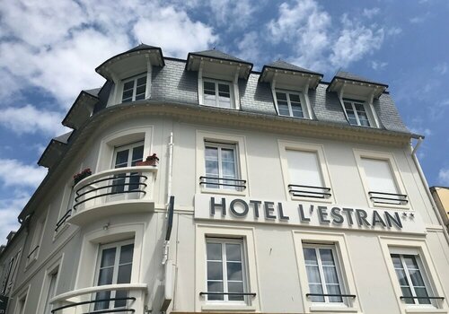 Гостиница Hôtel L'estran в Довиле