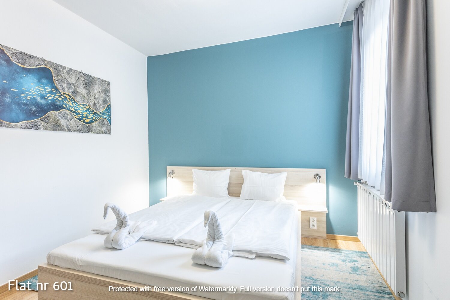 Фото Corvin Plaza Apartments and Suites