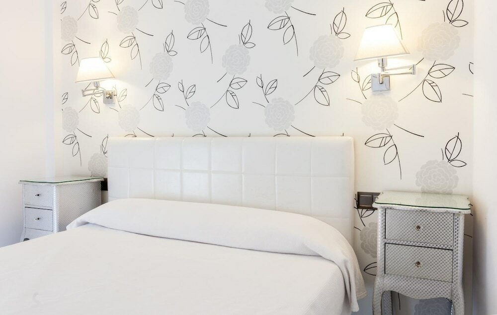 Фото Apartamentos Abril