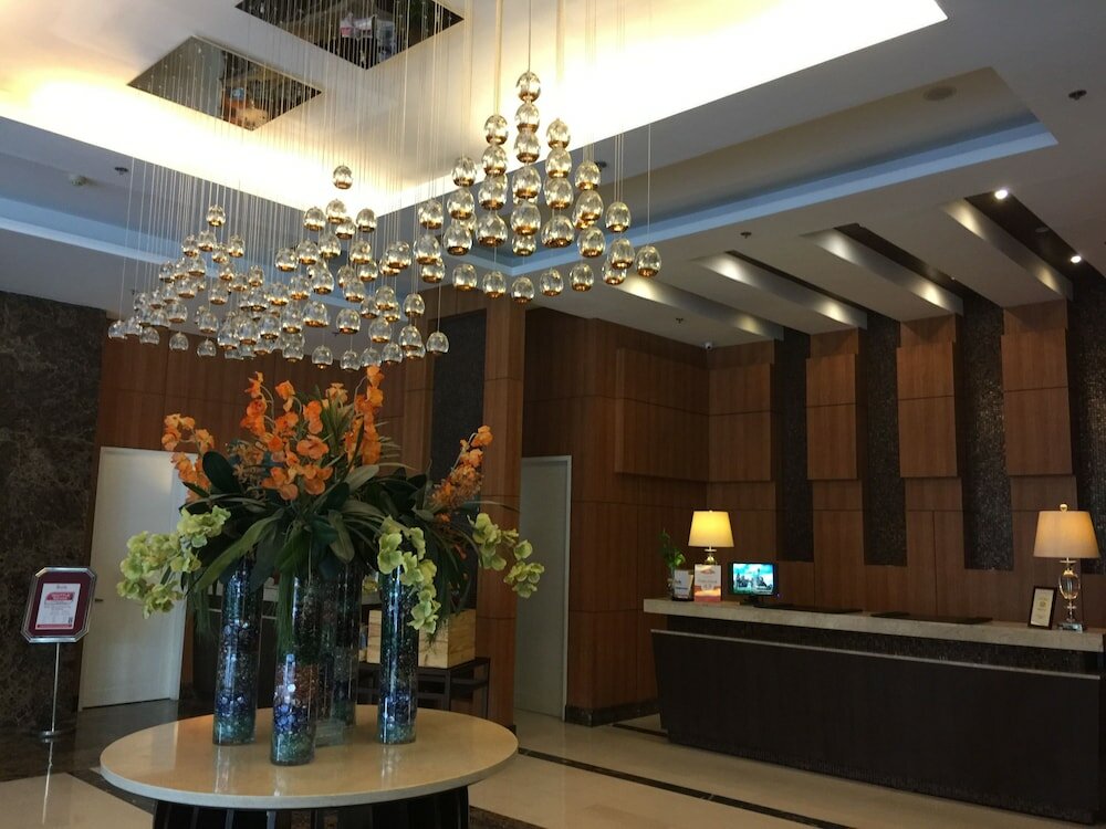 Фото Harolds Evotel Cebu