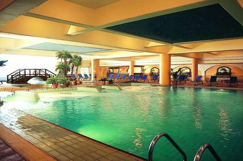 Гостиница Adams Beach Hotel & SPA в Айя-Напе
