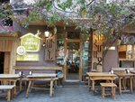 Tun Lahmajo Tavern (Teryan Street, 23) ، مطعم