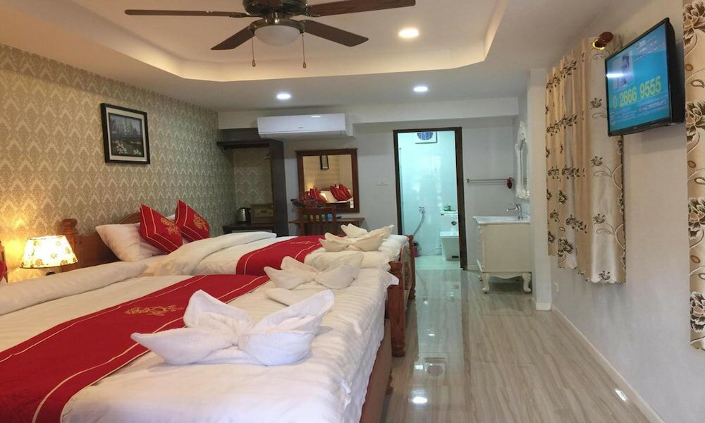 Фото Golden Lotus Namkhan View