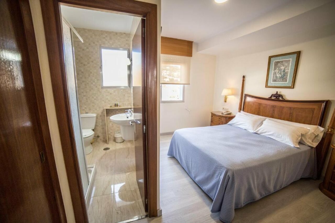 Фото Hotel Iberia