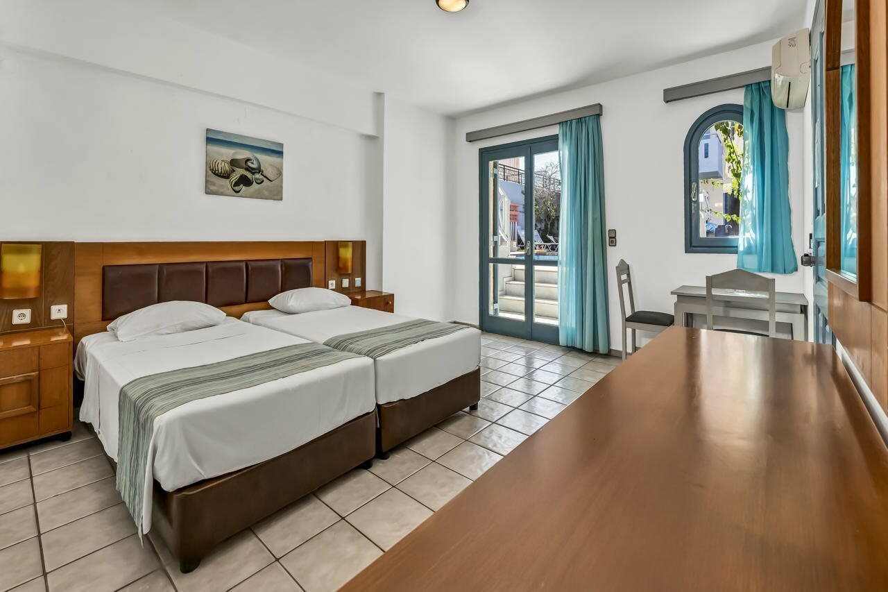 Фото Marilisa Hotel