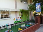 Beyaz Balon Anaokulu (Izmir, Konak District, Mimar Sinan Neighborhood, 1403rd Street, 5A) ، مركز الرعاية النهارية، رياض الأطفال