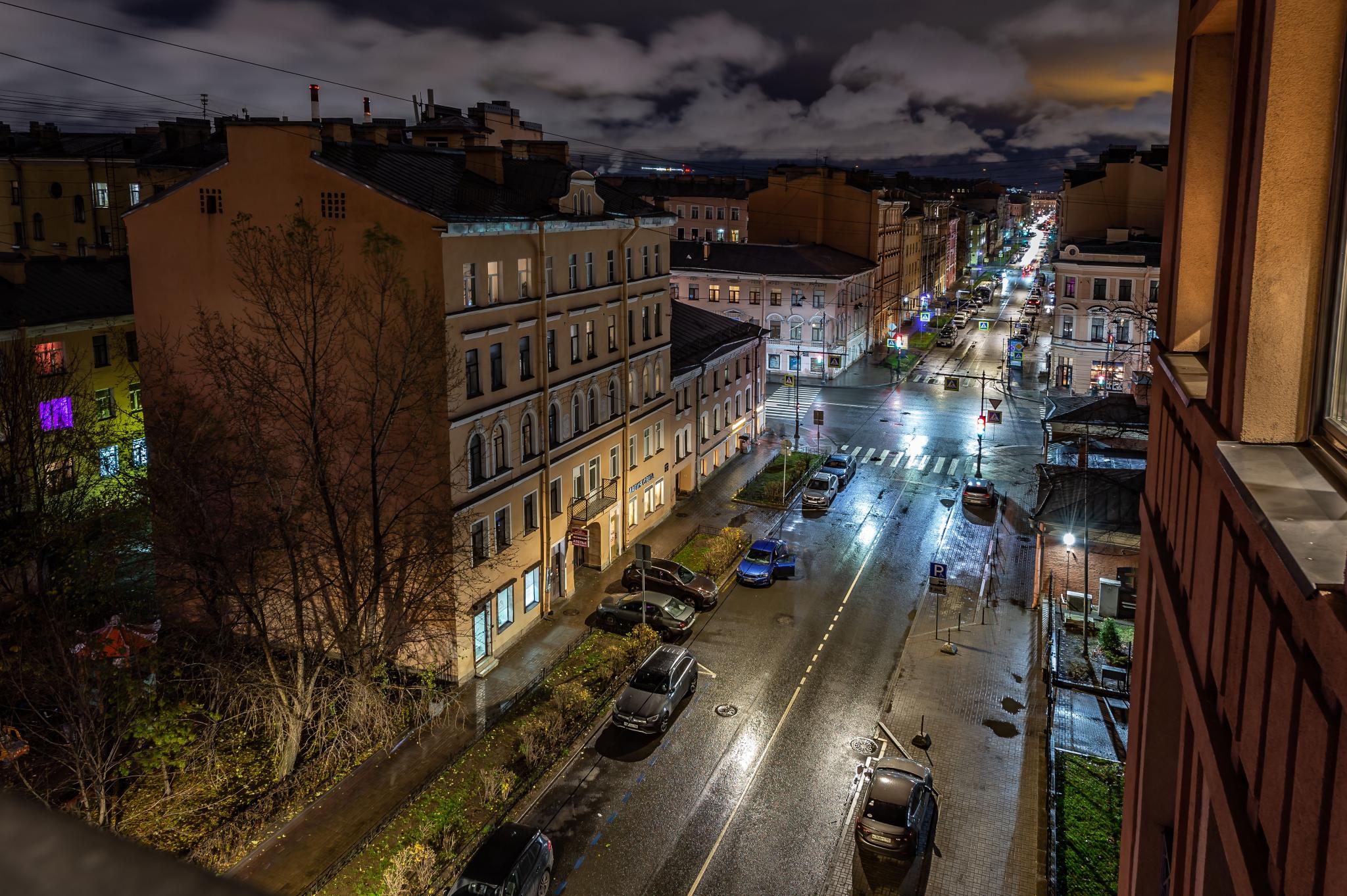 Фото Morfeus Capsule Hotel