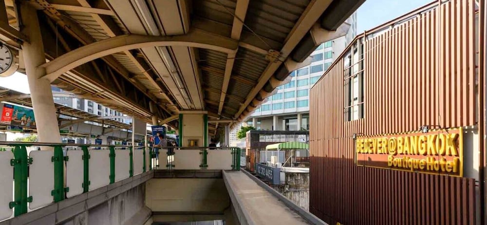 Фото Bedever Bangkok Boutique Hotel