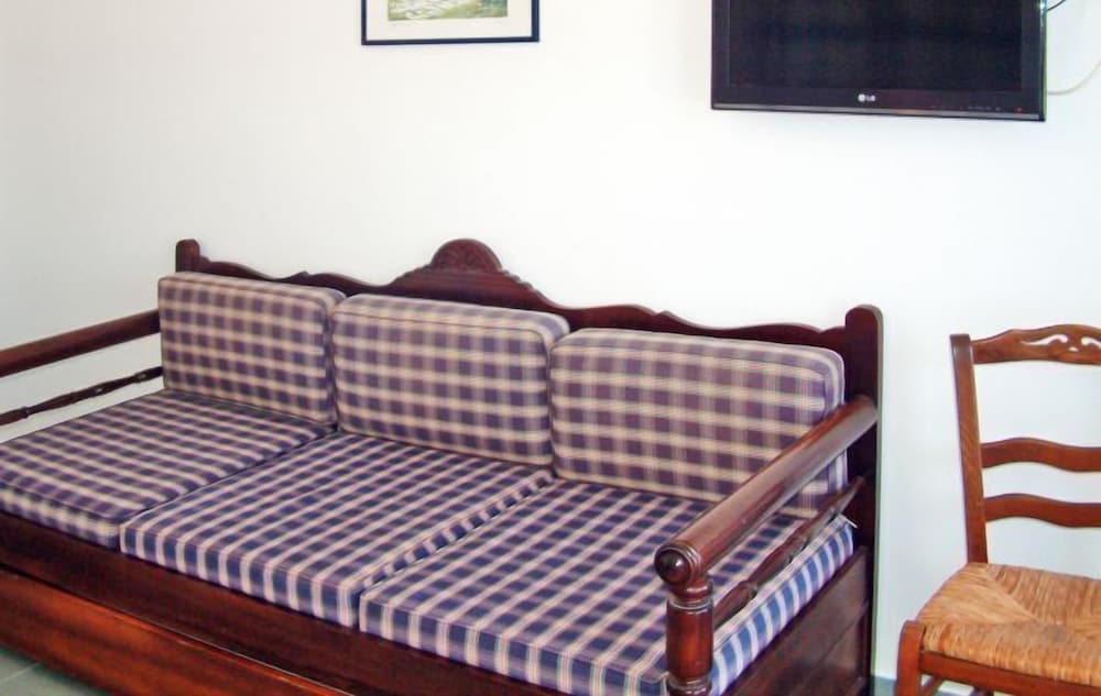 Фото Erato Apartments