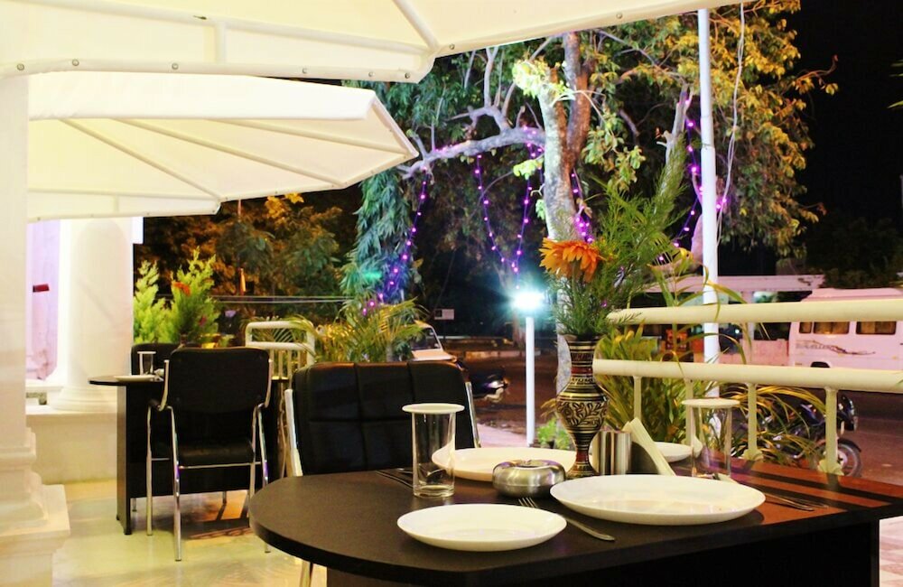 Фото Hotel South Avenue