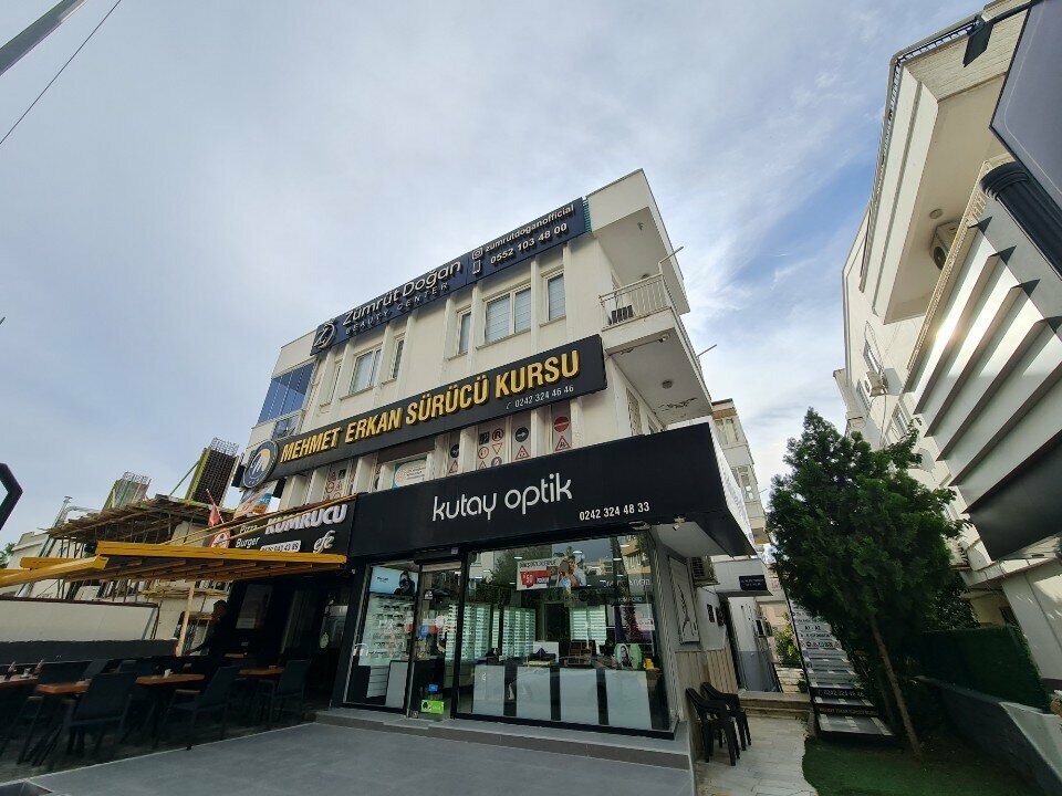 Салон красоты Zümrüt Doğan Beauty Center, Анталья, фото