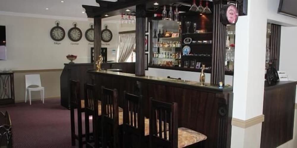 Фото Victoria Heights B and B