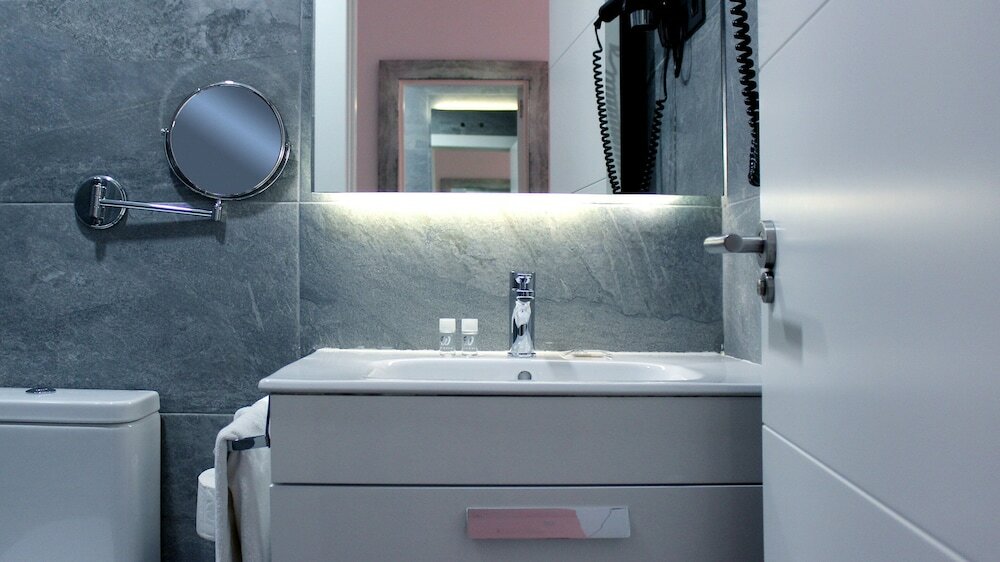 Фото Woohoo Suites Madrid