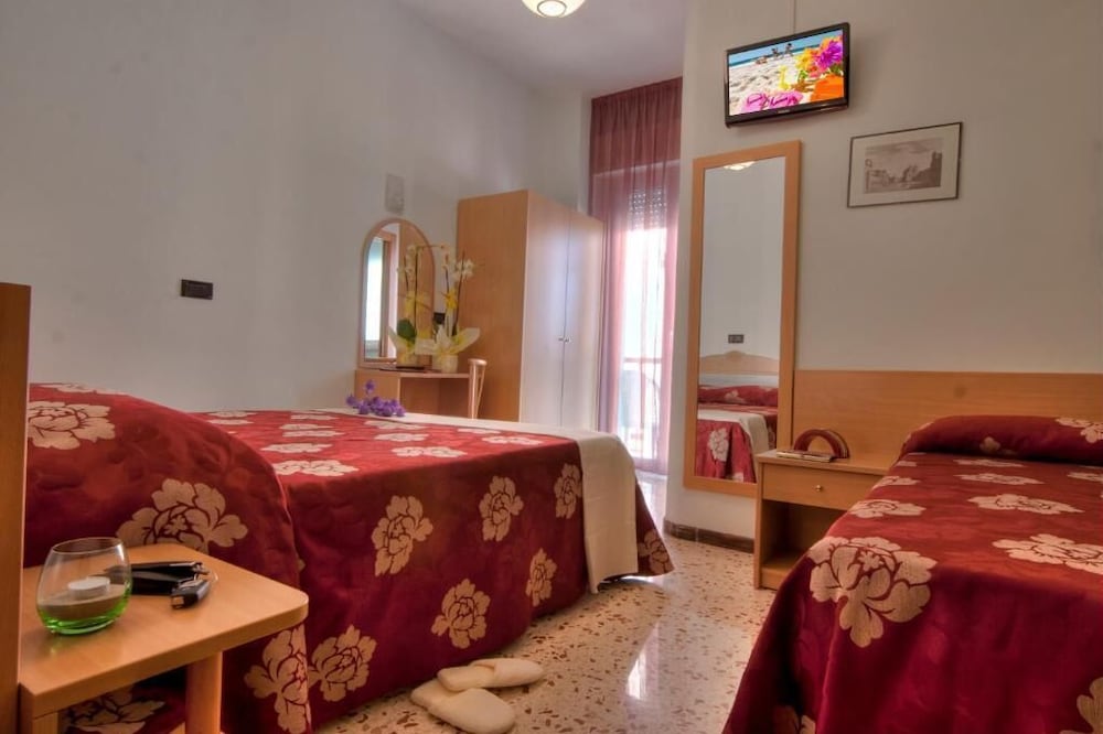 Фото Hotel Hamilton