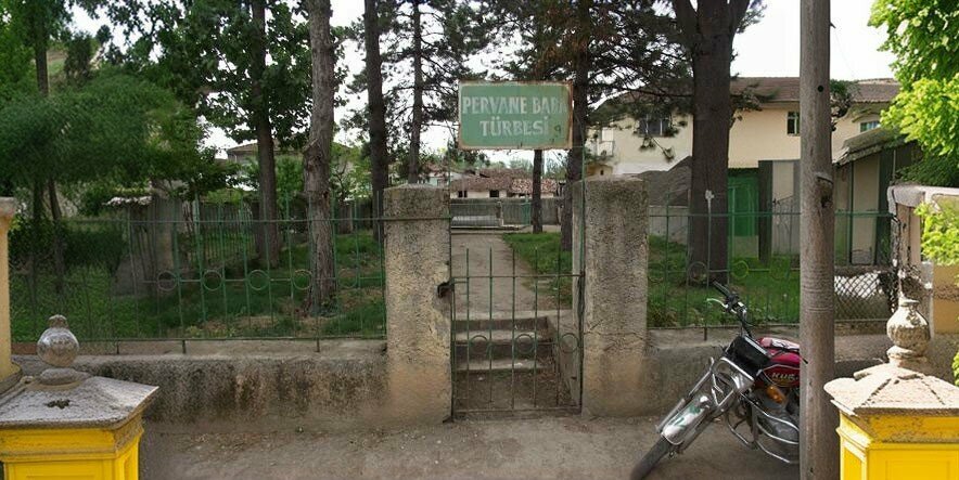 Landmark, attraction Pervane Baba Tomb, Zile, photo