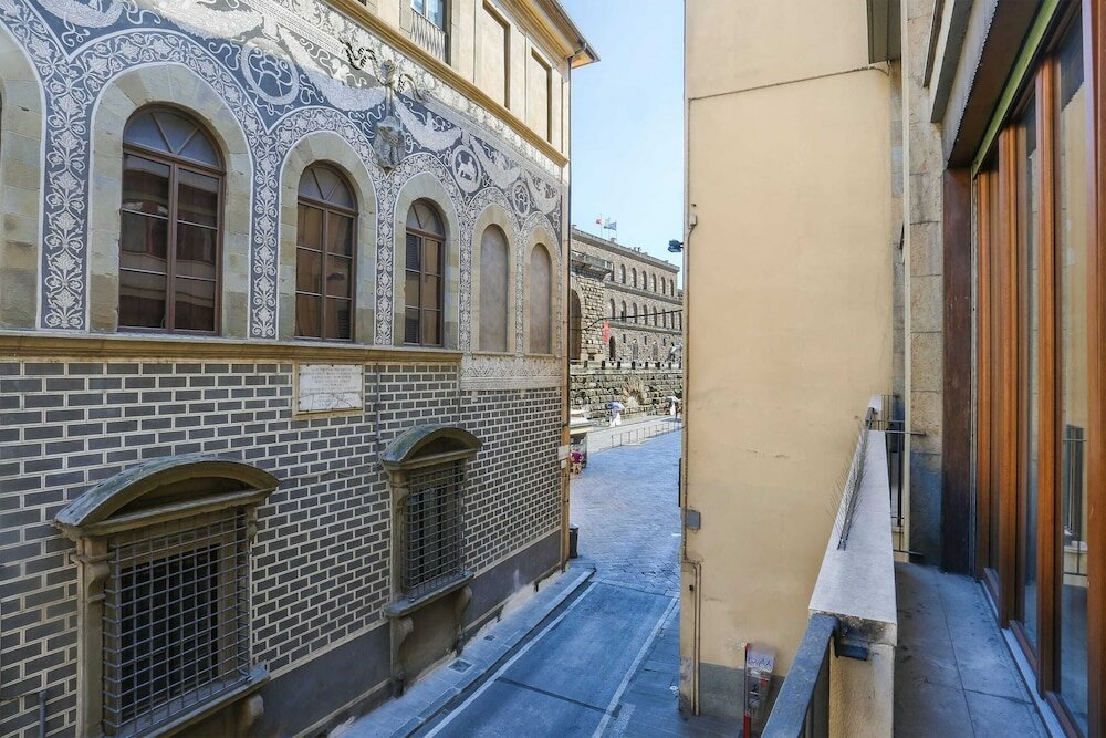 Фото Pitti Palace 5 Stars Apartment
