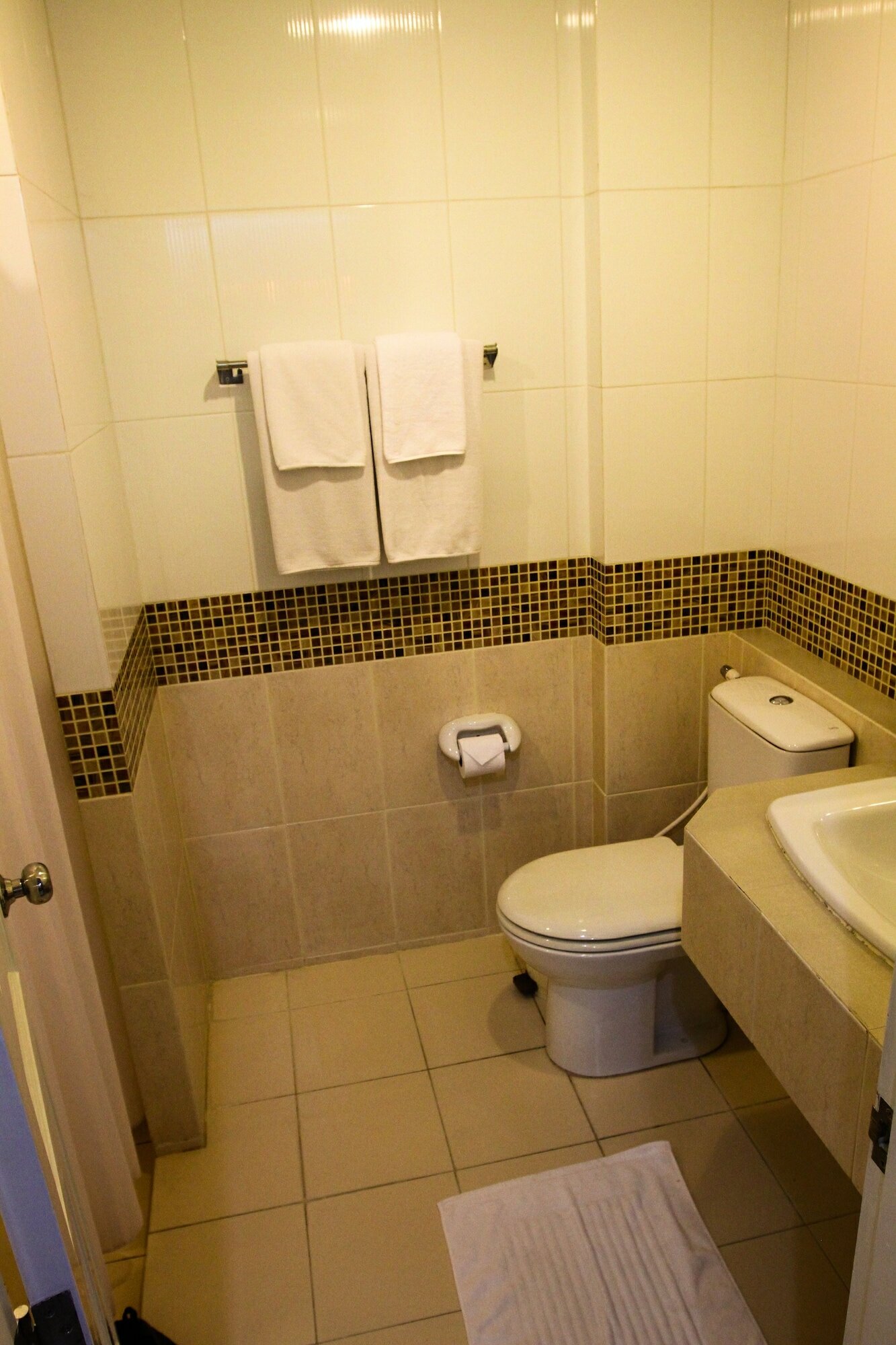 Фото Unico Srinakarin Residence