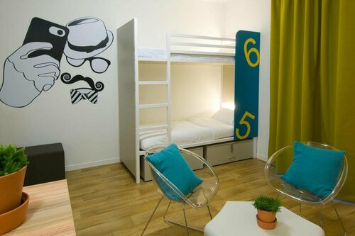 Гостиница Lodge In MIS в Иври-сюре-Сене