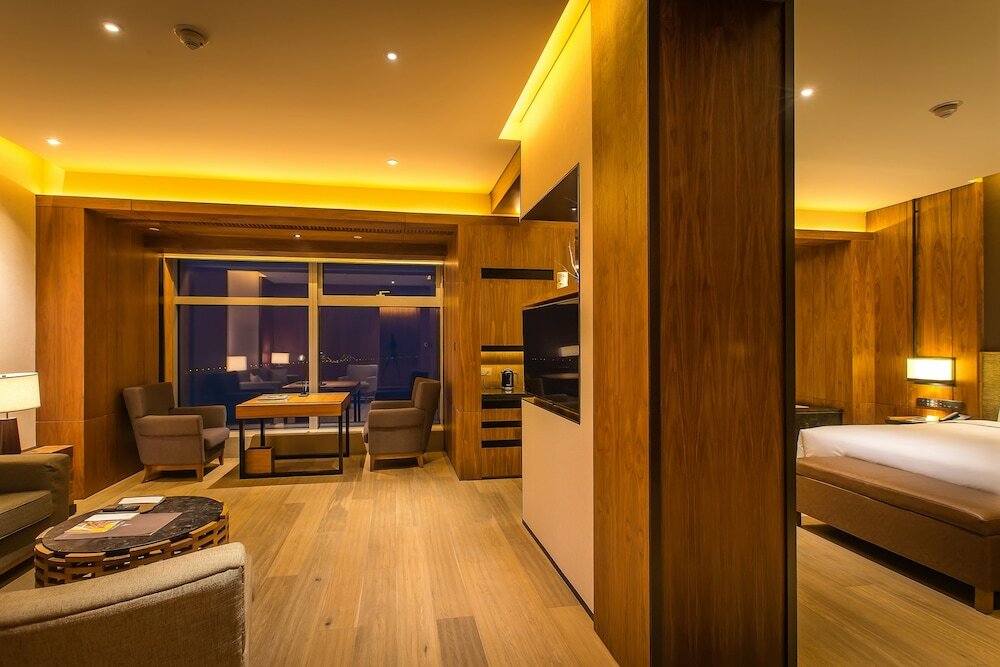 Фото Aoluguya Hotel