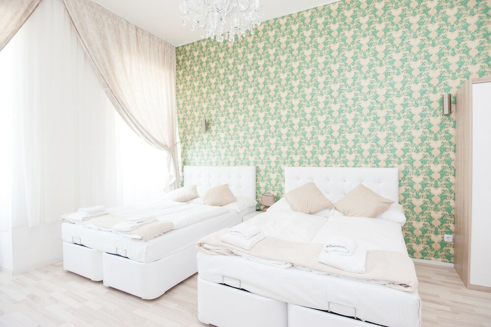 Фото Royal Resort Apartments Westbahnhof