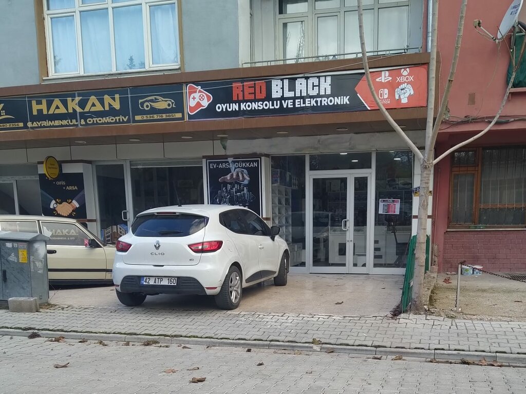 Electronics store Red Black Game Console Playstation and Electronics, Konya, photo