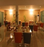 Фото Hotel One - The Mall Lahore