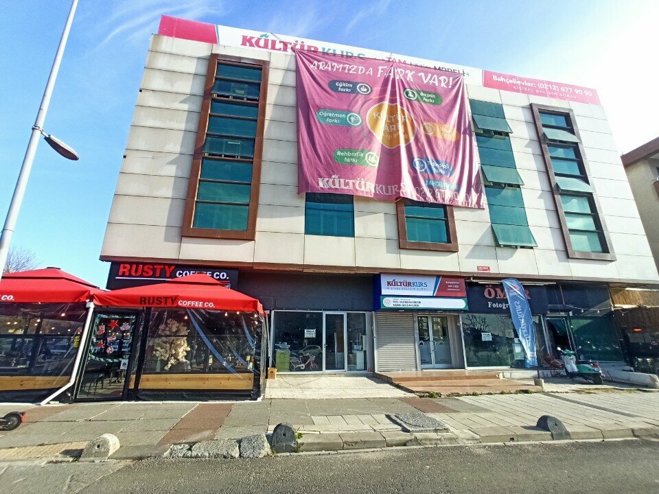 Educational center Kültür Kurs Merkezi, Istanbul, photo